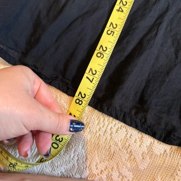 Johnny Was Biya embroidered v-neck peasant black tunic - Picture 8 of 9